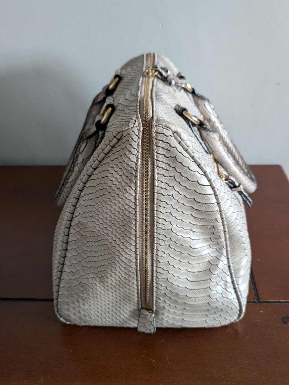 Grey Snake-Print Textured Handbag - Picture 3 of 12